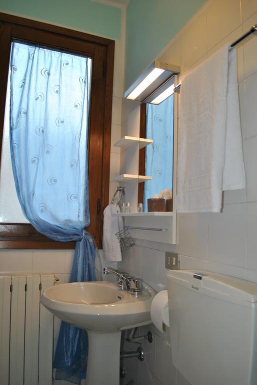 La Casa In Passeggiata - Seancity Viareggio Eksteriør billede